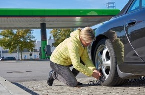 Deutsche Tamoil GmbH: Trotz Unfallgefahr: 40 Prozent der Deutschen kontrollieren den Luftdruck ihrer Autoreifen viel zu selten