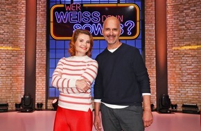 ARD Das Erste: Amüsante Streithähne: Annette Frier und Christoph Maria Herbst bei "Wer weiß denn sowas?" / Das Wissensquiz vom 6. bis 10. Juni 2022, um 18:00 Uhr im Ersten