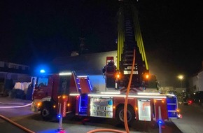 Feuerwehr Rhein-Pfalz-Kreis: FW RPK: ERSTMELDUNG - Massiver Kellerbrand in Bobenheim-Roxheim