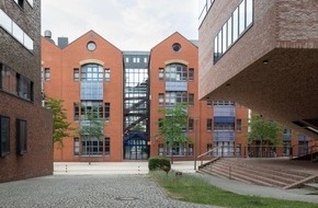 Hochschule Bremerhaven: Hochschule Bremerhaven sucht Zeitzeug:innen für Jubiläumsschrift