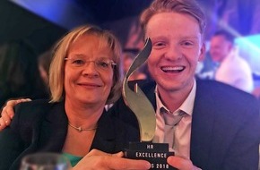 Hanseatic Bank: Hanseatic Bank gewinnt HR Excellence Award für innovative Weiterbildungsplattform