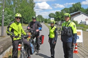 Polizei Mettmann: POL-ME: Sicher mit dem Rad und Pedelec unterwegs - Polizei berät an Infostand - Velbert - 2107066