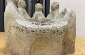 Polizeiinspektion Emsland/Grafschaft Bentheim: POL-EL: Surwold - Gefundene Spendenbox - Polizei sucht Hinweise zur Herkunft (Foto)