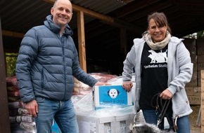 feed a dog: Die App feed a dog füttert Fellnasen im Tierheim Stuttgart