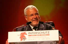 Deutscher Feuerwehrverband e. V. (DFV): Interschutzausstellung und Feuerwehrtag eröffnet / Deutscher Feuerwehrverband will Feuerwehr-Europa eine Struktur geben