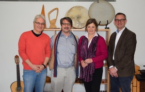 SRH Hochschule Heidelberg: Musiktherapie in der geriatrischen Pflege - von der Wissenschaft in die Praxis