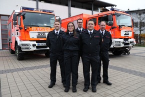 FW-GL: Erfolgreicher Abschluss, neue Laufbahnen und langjährige Treue: Feuerwehr Bergisch Gladbach feiert zahlreiche Ehrungen und Ernennungen