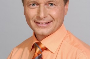 news aktuell GmbH: "Der richtige Umgang mit der Presse ist mehr als die halbe Miete" - news aktuell im Interview mit Raimund Brichta, Wirtschaftsjournalist und Moderator der n-tv-Telebörse
