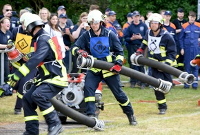 FW-RD: Feuerwehrtag und Jugenfeuerwehr-Jubiläum in Wasbek