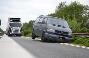 Polizeiinspektion Oldenburg-Stadt / Ammerland: POL-OL: ++Pkw verliert Vorderrad im einspurigen Baustellenbereich - Vollsperrung der BAB 28++