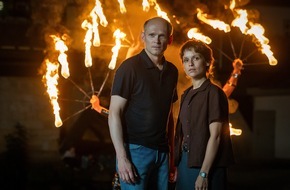 MDR Mitteldeutscher Rundfunk: &bdquo;DonnerstagsKrimi&ldquo; aus Th&uuml;ringen: Dreharbeiten f&uuml;r &bdquo;Tod am Rennsteig &ndash; Feuer und Flamme&ldquo; (AT)