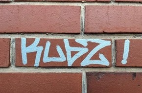 Polizeidirektion Trier: POL-PDTR: Sachbeschädigung mittels Graffiti - Zeugen gesucht!