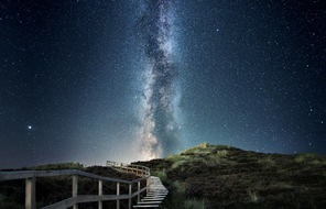 Sylt Marketing GmbH: Himmlisch! Milchstraße, Sternschnuppen und Polarlichter über Sylt