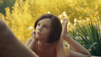 ZDF: Österreichischer Filmpreis: vier Auszeichnungen für ZDF-Koproduktion "The Trouble With Being Born" ("Vom Nachteil geboren zu sein") / Auch ZDF/ARTE-Koproduktion "Quo Vadis, Aïda?" gewinnt drei Preise