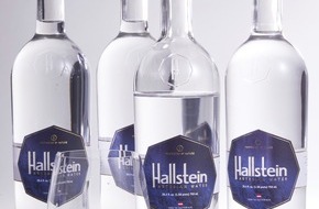 Hallstein Water: Hallstein Artesian Water jetzt in Glasflaschen / Ungefiltert, unbehandelt und kompromisslos ist Hallstein Water, das reinste Wasser der Welt, jetzt auch in 100% recycelten Glasflaschen erhältlich