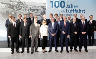 BDL - Bundesverband der Dt. Luftverkehrswirtschaft: 100 Jahre zivile Luftfahrt in Deutschland / Chefs des deutschen Luftverkehrs versammeln sich am Jubiläumstag