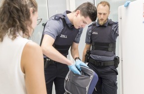 Hauptzollamt Duisburg: HZA-DU: Gut informiert durch den Zoll - Tipps f&uuml;r eine sorgenfreie R&uuml;ckkehr aus dem Urlaub