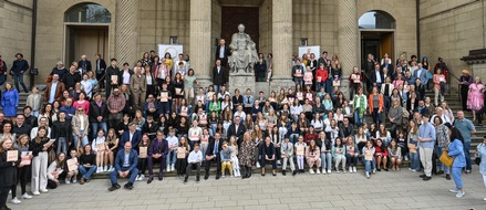 Stiftung Handschrift: Handgeschriebene Traumbriefe - Fingerabdruck persönlicher Gedanken