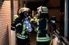 Feuerwehr und Rettungsdienst Bonn: FW-BN: Zimmerbrand in Bonn-Auerberg - eine verletzte Person.