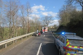 Polizeidirektion Wittlich: POL-PDWIL: Schwerer Verkehrsunfall mit Motorradfahrer