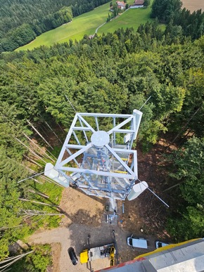 Mehr Tempo im Mobilfunk: Telef&oacute;nica Deutschland setzt im ersten Halbjahr rund 4500 Ausbauprojekte um