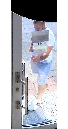 POL-H: &Ouml;ffentlichkeitsfahndung: Unbekannter T&auml;ter hebt mit gestohlener EC-Karte Bargeld ab