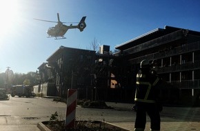 Feuerwehr Herdecke: FW-EN: Baustellenunfall - Christoph 8 landete auf der Walter Freitag Straße