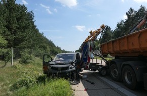 Polizeiinspektion Delmenhorst / Oldenburg - Land / Wesermarsch: POL-DEL: Autobahnpolizei Ahlhorn: Unfall auf der Autobahn 29 in Emstek mit einer leicht verletzten Person