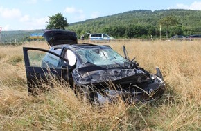 Polizei Düren: POL-DN: Zu schnell unterwegs - Junger Fahrer verliert die Kontrolle über sein Fahrzeug