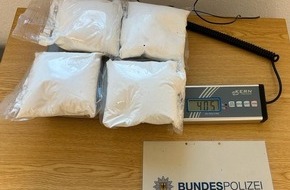 Bundespolizeidirektion Sankt Augustin: BPOL NRW: Bundespolizei stellt vier Kilogramm Amphetamin im Regionalexpress RE 13 sicher