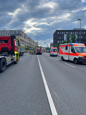 FW Konstanz: Fahrzeugbrand in Parkhaus