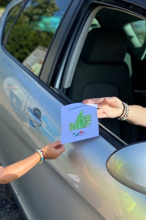POL-BOR: Kinder verteilen Dank- und Denkzettel an Autofahrer
