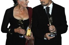 TELE 5: "Wir sind Freunde und wir sind Liebende"

Oscarpreisträgerin Vanessa Redgrave und Ehemann Franco Nero im exklusiven Tele 5-Interview über...