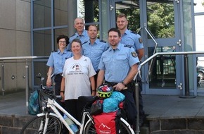 Polizeidirektion Neuwied/Rhein: POL-PDNR: Neuwied - "Danke-Polizei-Tour" in Neuwied