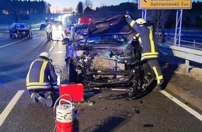 Freiwillige Feuerwehr Eigeltingen: FW Eigeltingen: Einsatz der Feuerwehr Abteilung Eigeltingen wegen Verkehrsunfall auf der B14