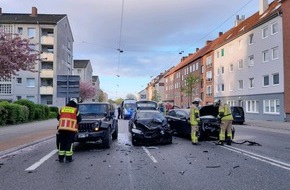 Feuerwehr Bremerhaven: FW Bremerhaven: Verkehrsunfall auf der Georgstraße