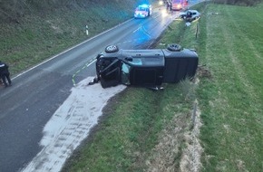 Freiwillige Feuerwehr Hansestadt Wipperfürth: FW Wipperfürth: TH3 | Verkehrsunfall, Person eingeklemmt