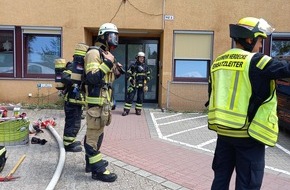 Feuerwehr Herdecke: FW-EN: Brand im Krankenhaus endet glimpflich - Feuer in einer Elektroverteilung - Zwei Einsätze gleichzeitig