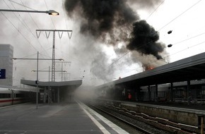 Feuerwehr Essen: FW-E: Feuer im Essener Hauptbahnhof, Zugverkehr vorübergehend eingeschränkt