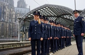 Bundespolizeidirektion Sankt Augustin: BPOL NRW: Bundespolizeiinspektion Köln heißt ihre neuen Märzmeister/innen willkommen