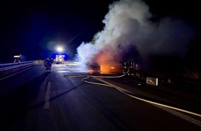 Freiwillige Feuerwehr H&uuml;nxe: FW H&uuml;nxe: Pkw in Vollbrand auf der BAB 3