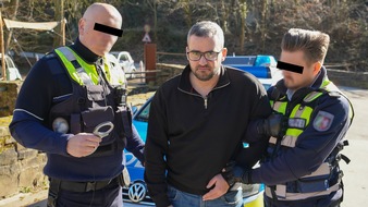SEDURA Consulting GmbH: Schockierend: Dustin Senebald über die 7 krassesten Lügen, die dir in einer Polizeikontrolle erzählt werden – und wie du dich schützt