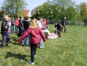 POL-CUX: Interessanter Zukunftstag für Mädchen und Jungen bei der Polizeiinspektion Cuxhaven / Wesermarsch (Bildmaterial als Download)