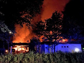POL-ME: Vereinsheim an der Götschenbeck durch Feuer total zerstört - Ratingen - 2008005