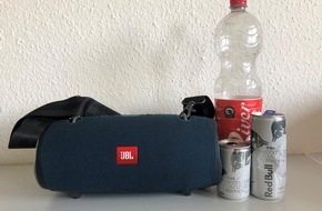 Bundespolizeiinspektion Bremen: BPOL-HB: Flüchtende Jugendliche lassen Soundbox auf Eisenbahnbrücke stehen