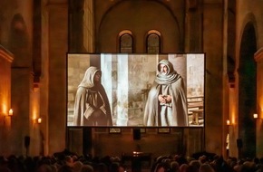 Deutsche Bundesstiftung Umwelt (DBU): Detektivarbeit: Kloster Eberbach erforscht Mauerwerksschäden / DBU fördert - Einst Filmkulisse für "Name der Rose"