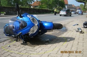 Polizeiinspektion Hildesheim: POL-HI: Eime - Motorradfahrer nach Unfall schwer verletzt