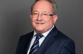 Medizinischer Dienst Bayern: Bundesverdienstkreuz f&uuml;r Franz Peter Sichler - Medizinischer Dienst Bayern gratuliert seinem alternierenden Verwaltungsratsvorsitzenden zur Auszeichnung