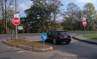 Polizeiinspektion Rotenburg: POL-ROW: ++ Polizei kontrolliert STOPP-Regelung an der Obi-Einmündung ++