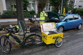 Mit O-Ton-Paket: ADAC testet Pannenhilfe per Pedelec in Hamburg